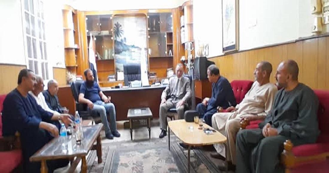وكيل وزارة الزراعة يلتقي وفد نقابة الفلاحين